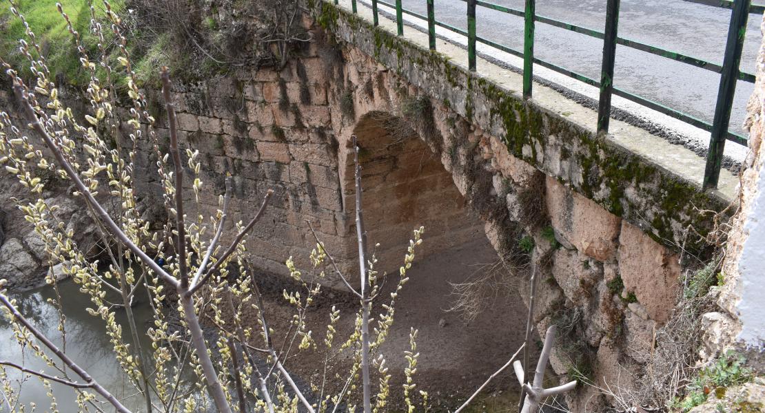 Puente romano de Iznalloz