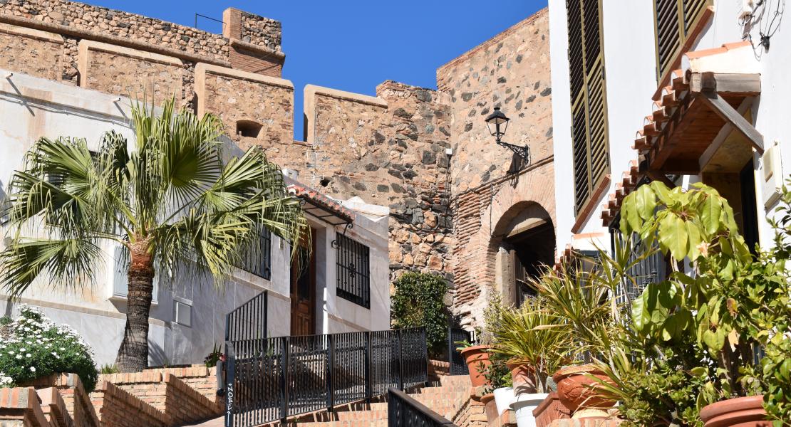 Acceso al Castillo