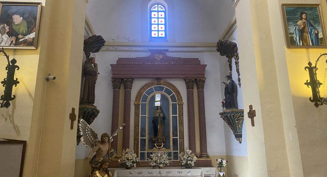 Interior de la iglesia